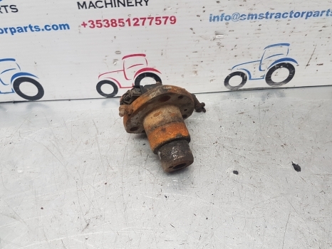 Same Deutz Lamborghini Rubin 120 Front Axle King Pin Top 0.010.4626.0/20 - Front axle for Farm tractor: picture 2 Same Deutz Lamborghini Rubin 120 Front Axle King Pin Top 0.010.4626.0/20 - Front axle for Farm tractor: picture 2