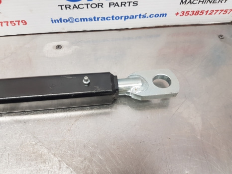 New Holland Tm, 60, Fiat M Series Lift Rod Assembly 82014061, 82028081, 82014062 - Spare parts for Farm tractor: picture 2 New Holland Tm, 60, Fiat M Series Lift Rod Assembly 82014061, 82028081, 82014062 - Spare parts for Farm tractor: picture 2