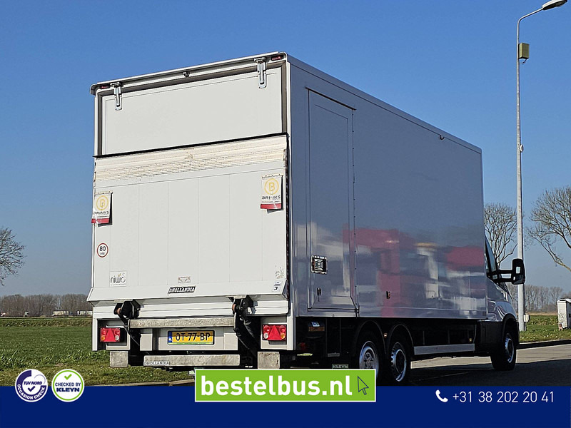 Volkswagen VELDHUIZEN P37-4 - Closed box trailer: picture 1 Volkswagen VELDHUIZEN P37-4 - Closed box trailer: picture 1