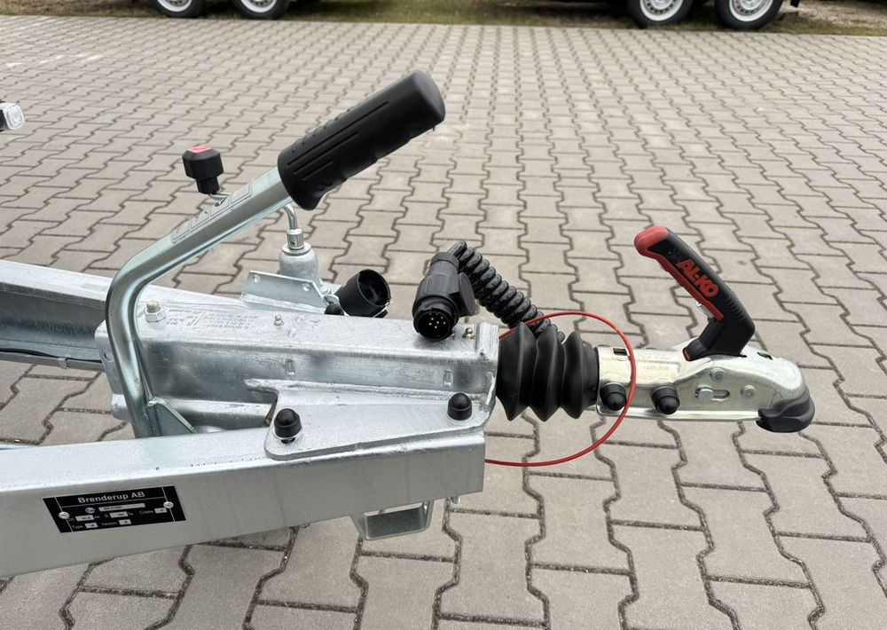 New Closed box trailer BRENDERUP Cargo 7350 TBD drzwi 350x155x185 cm: picture 15