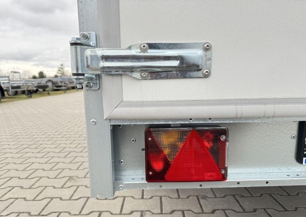 New Closed box trailer BRENDERUP Cargo 7350 TBD drzwi 350x155x185 cm: picture 11