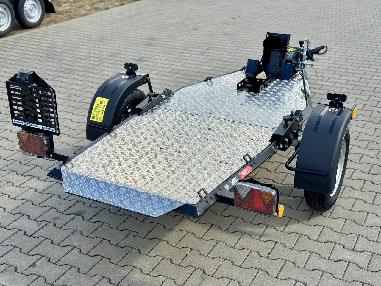 LORRIES MT-1 - przyczepa do przewozu 1 motocykla - Motorcycle trailer: picture 4 LORRIES MT-1 - przyczepa do przewozu 1 motocykla - Motorcycle trailer: picture 4