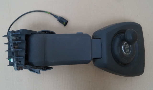 BT 227818 | Steering wheel complete for BT RR 1108 008831 Steering wheel complete for BT RR 1108 008831 - Hydraulic motor for Material handling equipment: picture 1 BT 227818 | Steering wheel complete for BT RR 1108 008831 Steering wheel complete for BT RR 1108 008831 - Hydraulic motor for Material handling equipment: picture 1