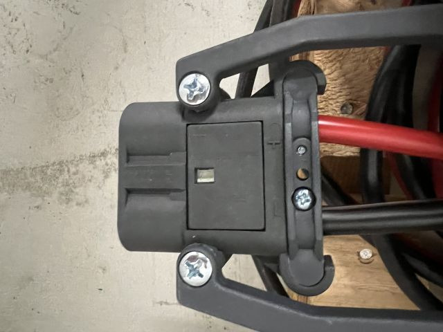 Hoppecke 8361039 | Trak Basic 24V25A sn. 53213918 Year 2009 80A Rema battery con Trak Basic 24V25A sn. 53213918 Year 2009 80A Rema battery connector - Battery for Material handling equipment: picture 3 Hoppecke 8361039 | Trak Basic 24V25A sn. 53213918 Year 2009 80A Rema battery con Trak Basic 24V25A sn. 53213918 Year 2009 80A Rema battery connector - Battery for Material handling equipment: picture 3