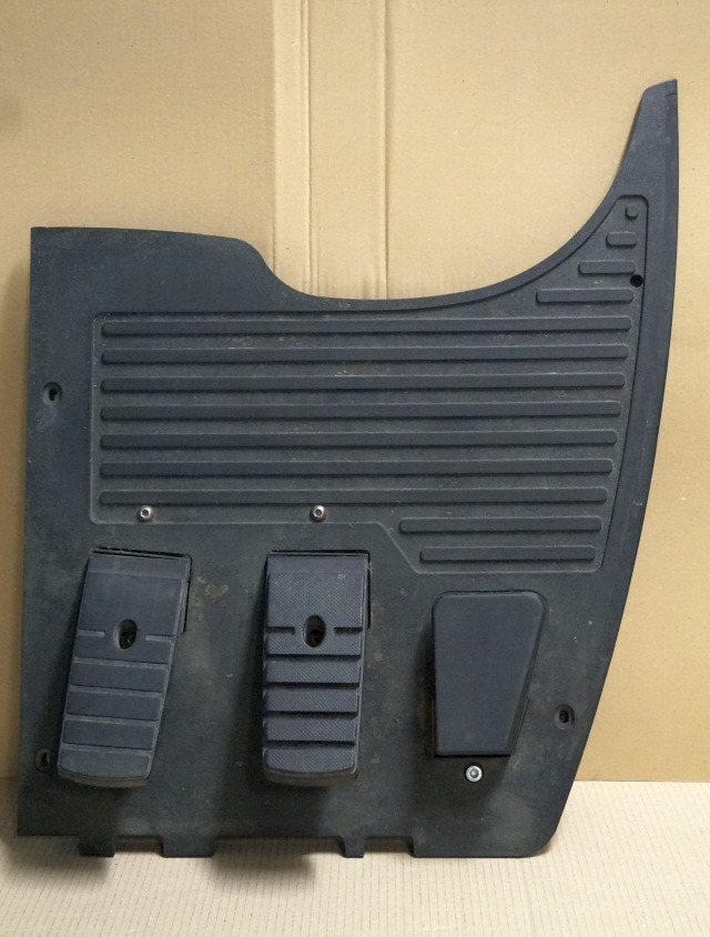 Jungheinrich 51189782 | Vloerplaat Floorplate ETV from Year 2011 Driving pedal 5 Vloerplaat Floorplate ETV from Year 2011 Driving pedal 51443197 Brake pedal 51198398 Kill switch 51188550 kabel 51178968 - Frame/ Chassis for Material handling equipment: picture 1 Jungheinrich 51189782 | Vloerplaat Floorplate ETV from Year 2011 Driving pedal 5 Vloerplaat Floorplate ETV from Year 2011 Driving pedal 51443197 Brake pedal 51198398 Kill switch 51188550 kabel 51178968 - Frame/ Chassis for Material handling equipment: picture 1