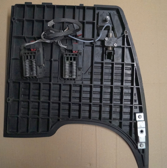 Jungheinrich 51189782 | Vloerplaat Floorplate ETV from Year 2011 Driving pedal 5 Vloerplaat Floorplate ETV from Year 2011 Driving pedal 51443197 Brake pedal 51198398 Kill switch 51188550 kabel 51178968 - Frame/ Chassis for Material handling equipment: picture 2 Jungheinrich 51189782 | Vloerplaat Floorplate ETV from Year 2011 Driving pedal 5 Vloerplaat Floorplate ETV from Year 2011 Driving pedal 51443197 Brake pedal 51198398 Kill switch 51188550 kabel 51178968 - Frame/ Chassis for Material handling equipment: picture 2