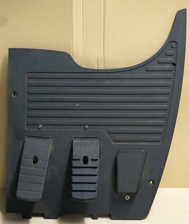Jungheinrich 51189782 | Vloerplaat Floorplate ETV from Year 2011 Driving pedal 5 Vloerplaat Floorplate ETV from Year 2011 Driving pedal 51443197 Brake pedal 51198398 Kill switch 51188550 kabel 51178968 - Frame/ Chassis for Material handling equipment: picture 1 Jungheinrich 51189782 | Vloerplaat Floorplate ETV from Year 2011 Driving pedal 5 Vloerplaat Floorplate ETV from Year 2011 Driving pedal 51443197 Brake pedal 51198398 Kill switch 51188550 kabel 51178968 - Frame/ Chassis for Material handling equipment: picture 1