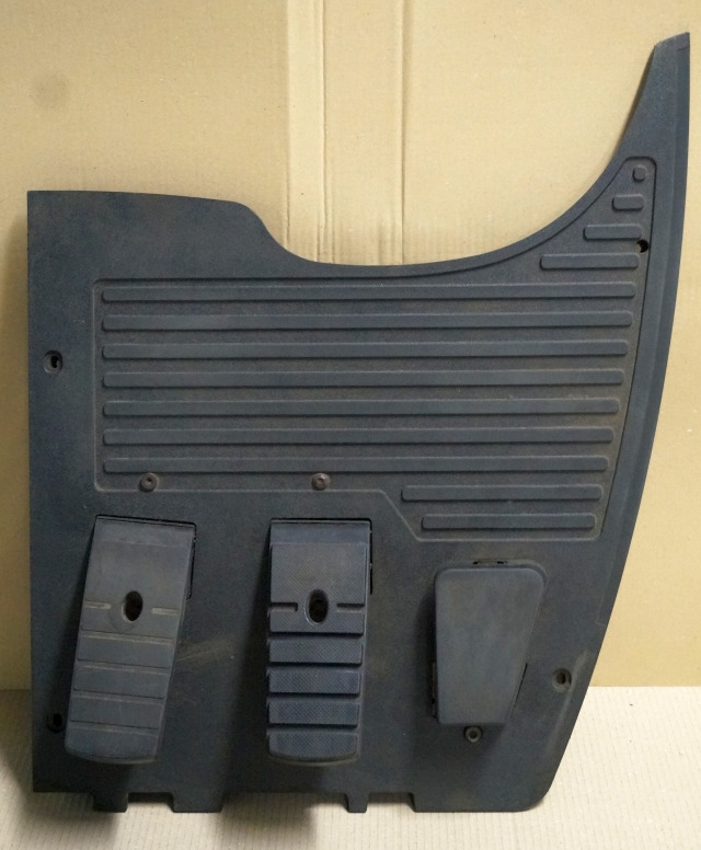 Jungheinrich 51189782 | Vloerplaat Floorplate ETV from Year 2011 Driving pedal 5 Vloerplaat Floorplate ETV from Year 2011 Driving pedal 51443197 Brake pedal 51198398 Kill switch 51188550 kabel 51178968 - Frame/ Chassis for Material handling equipment: picture 1 Jungheinrich 51189782 | Vloerplaat Floorplate ETV from Year 2011 Driving pedal 5 Vloerplaat Floorplate ETV from Year 2011 Driving pedal 51443197 Brake pedal 51198398 Kill switch 51188550 kabel 51178968 - Frame/ Chassis for Material handling equipment: picture 1