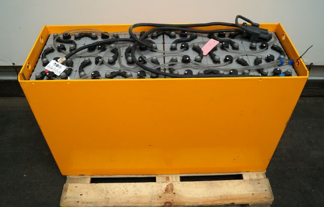 Jungheinrich unknown | Battery 48V775Ah 05-EPZS775SC Year 2024 weight 1135 kg sn  - Battery for Material handling equipment: picture 1 Jungheinrich unknown | Battery 48V775Ah 05-EPZS775SC Year 2024 weight 1135 kg sn  - Battery for Material handling equipment: picture 1