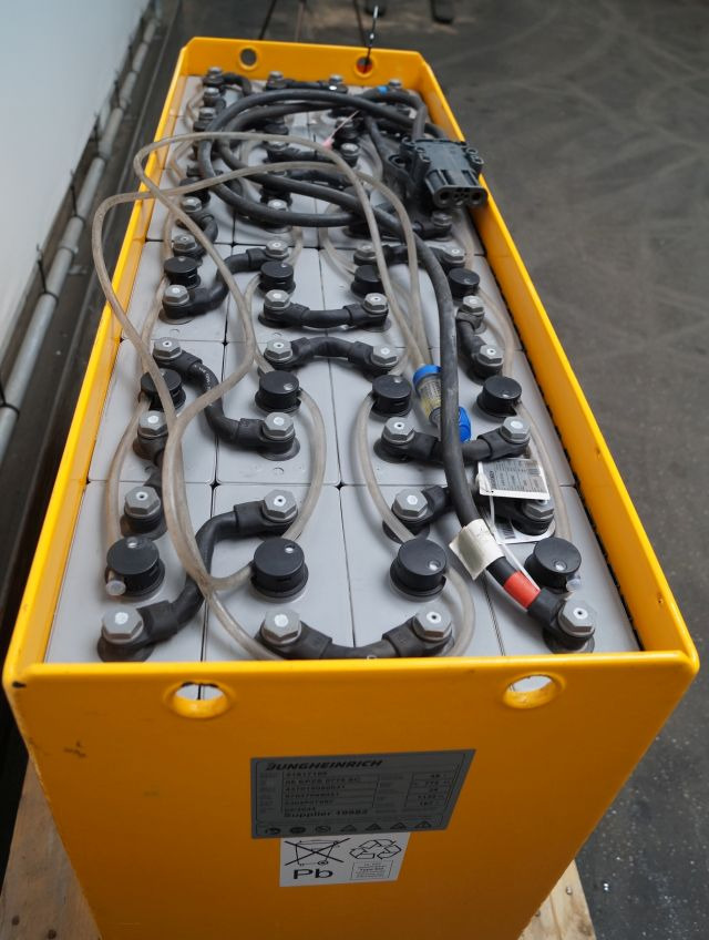 Jungheinrich unknown | Battery 48V775Ah 05-EPZS775SC Year 2024 weight 1135 kg sn  - Battery for Material handling equipment: picture 2 Jungheinrich unknown | Battery 48V775Ah 05-EPZS775SC Year 2024 weight 1135 kg sn  - Battery for Material handling equipment: picture 2