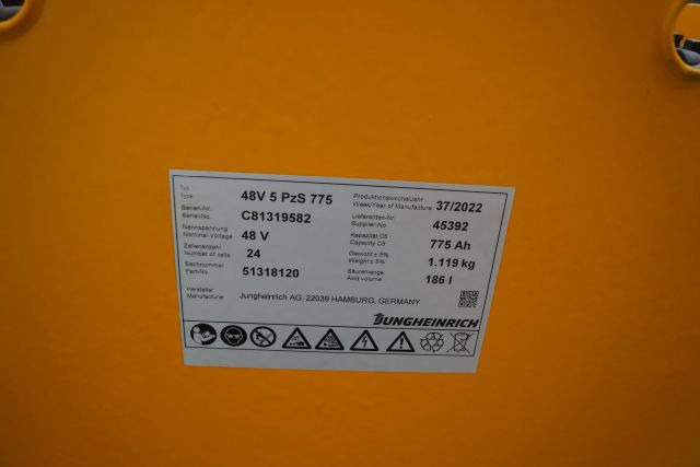 Jungheinrich unknown | Battery 48V775Ah 48 5PZS775 Year 2022 weight 1119 kg sn.  - Battery for Material handling equipment: picture 4 Jungheinrich unknown | Battery 48V775Ah 48 5PZS775 Year 2022 weight 1119 kg sn.  - Battery for Material handling equipment: picture 4