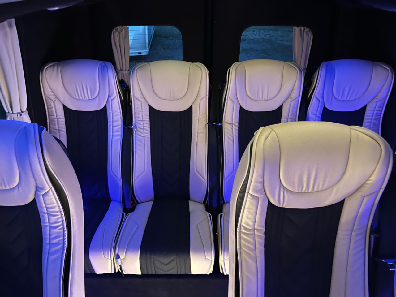 Leasing of Mercedes-Benz Sprinter 519 XL /19+1+1/Luxury Bus /Coming Soon! Mercedes-Benz Sprinter 519 XL /19+1+1/Luxury /Panorama Windows Mercedes-Benz Sprinter 519 XL /19+1+1/Luxury Bus /Coming Soon! Mercedes-Benz Sprinter 519 XL /19+1+1/Luxury /Panorama Windows: picture 15