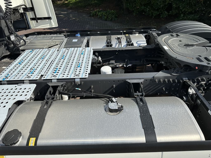 Volvo Volvo FH 500 4x2 ACC I-PARK COOL NEW MODEL FH 500 4x2 - Tractor unit: picture 5 Volvo Volvo FH 500 4x2 ACC I-PARK COOL NEW MODEL FH 500 4x2 - Tractor unit: picture 5