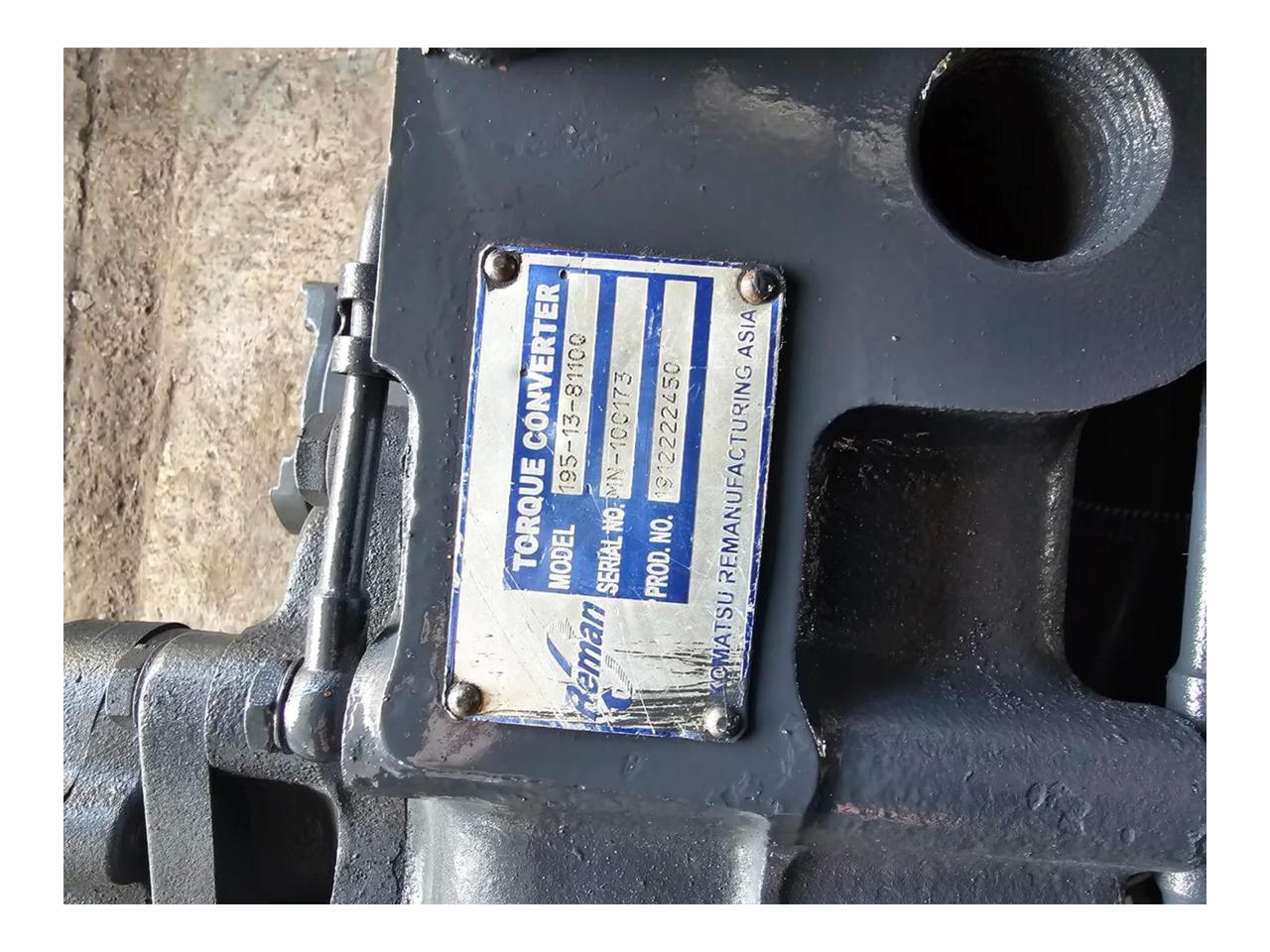 KOMATSU POWER TRAIN ASSY 195-22-80050 / 195-13-81100 / 195-15-81000 - Transmission for Bulldozer: picture 5 KOMATSU POWER TRAIN ASSY 195-22-80050 / 195-13-81100 / 195-15-81000 - Transmission for Bulldozer: picture 5