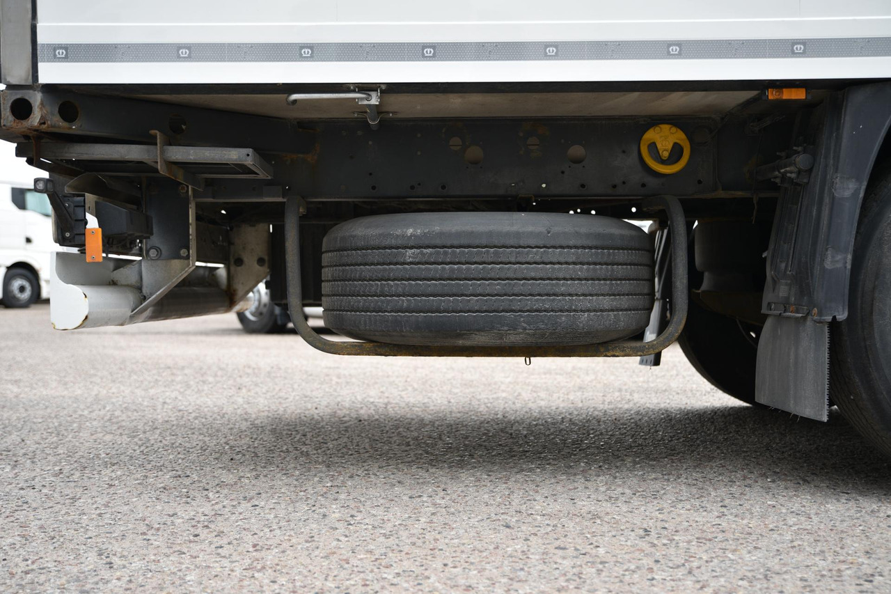 Refrigerator semi-trailer Krone SDR Double Deck Cool Liner FP60 ThermoKing SLXi 300 Lifting Axle: picture 14