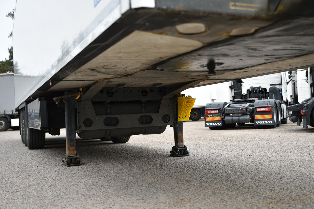 Refrigerator semi-trailer Krone SDR Double Deck Cool Liner FP60 ThermoKing SLXi 300 Lifting Axle: picture 16