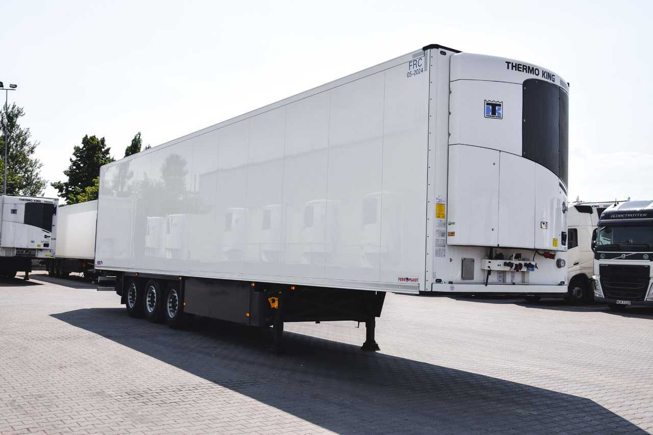 Schmitz Cargobull SKO FP 45 ThermoKing SLXi 300 - Refrigerator semi-trailer: picture 3 Schmitz Cargobull SKO FP 45 ThermoKing SLXi 300 - Refrigerator semi-trailer: picture 3