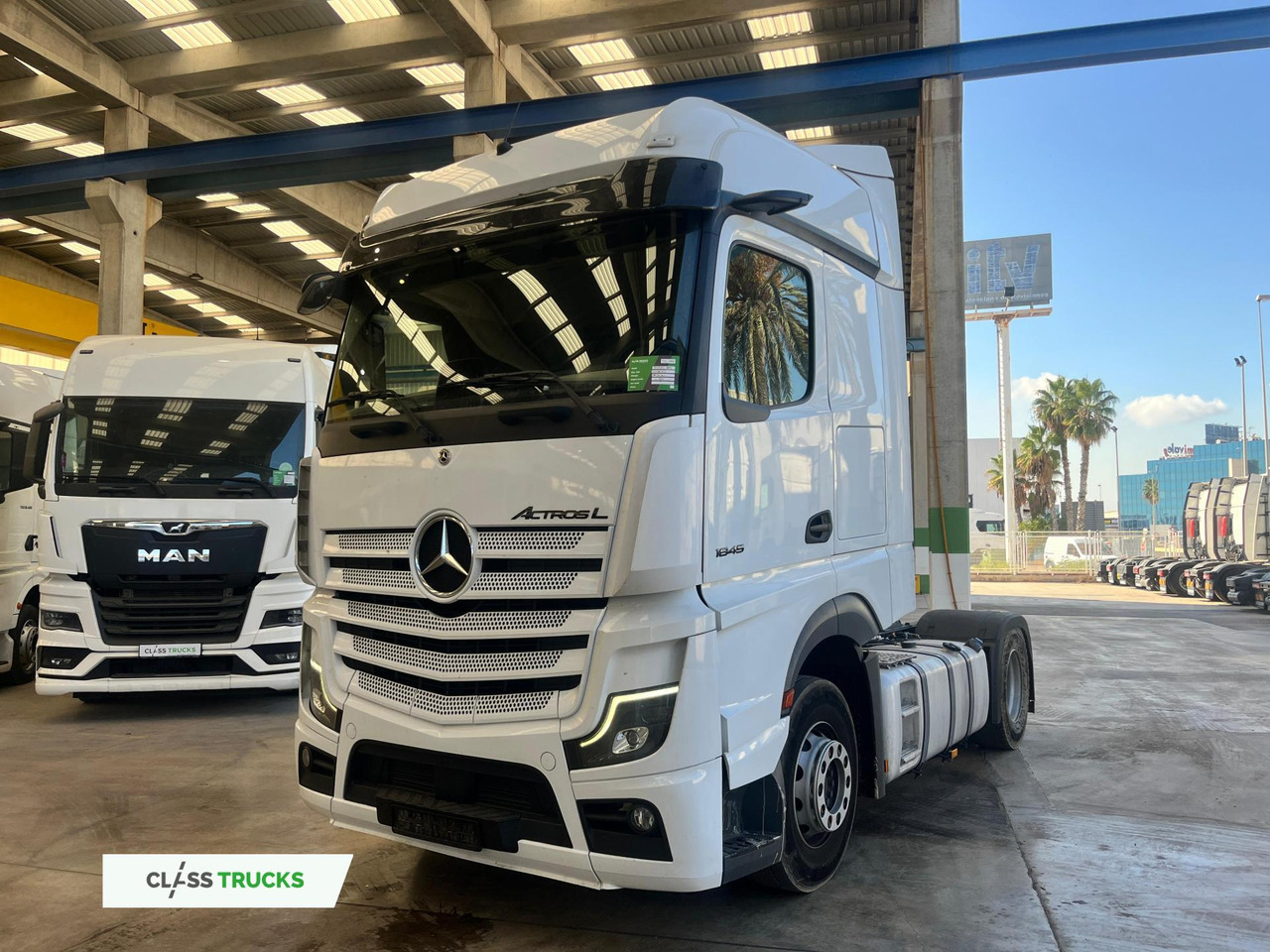 Mercedes-Benz Actros 5 1845 BigSpace Adaptive Cruise Control - Tractor unit: picture 1 Mercedes-Benz Actros 5 1845 BigSpace Adaptive Cruise Control - Tractor unit: picture 1