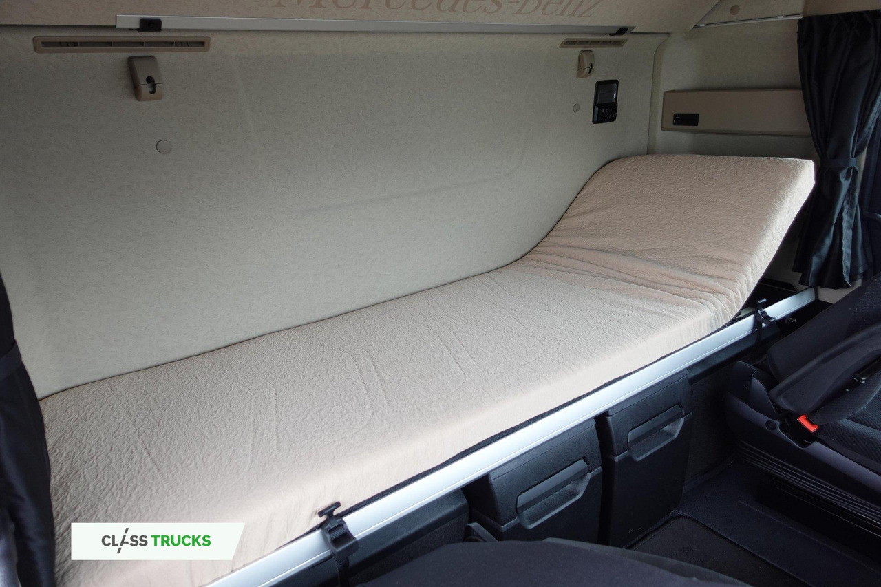 Tractor unit Mercedes-Benz Actros 5 1845 BigSpace: picture 23