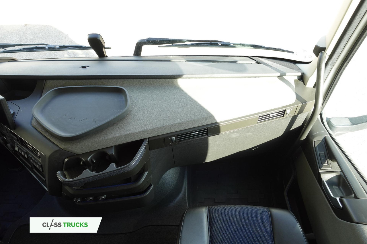 Tractor unit Volvo FH 460 Globetrotter XL i-Save: picture 15
