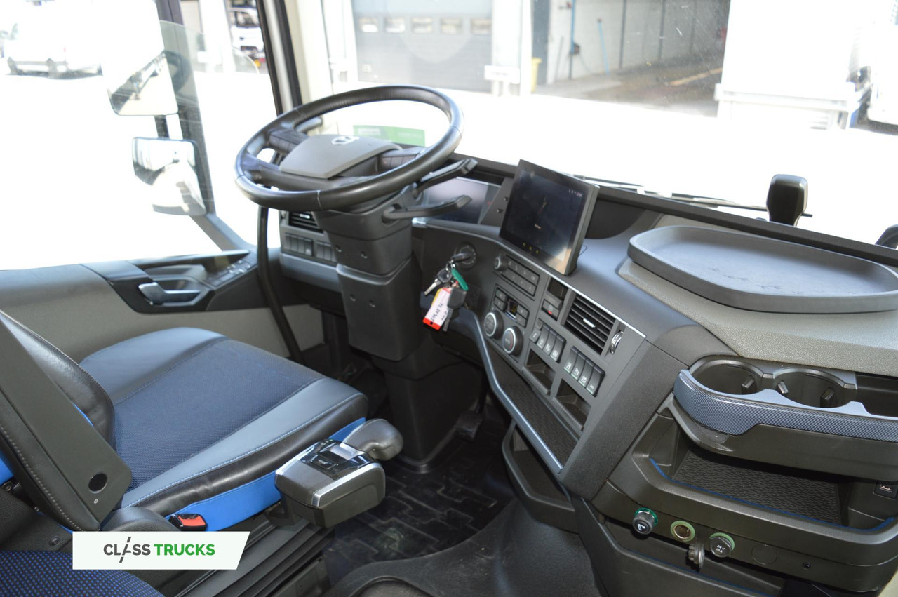 Tractor unit Volvo FH 460 Globetrotter XL i-Save: picture 13