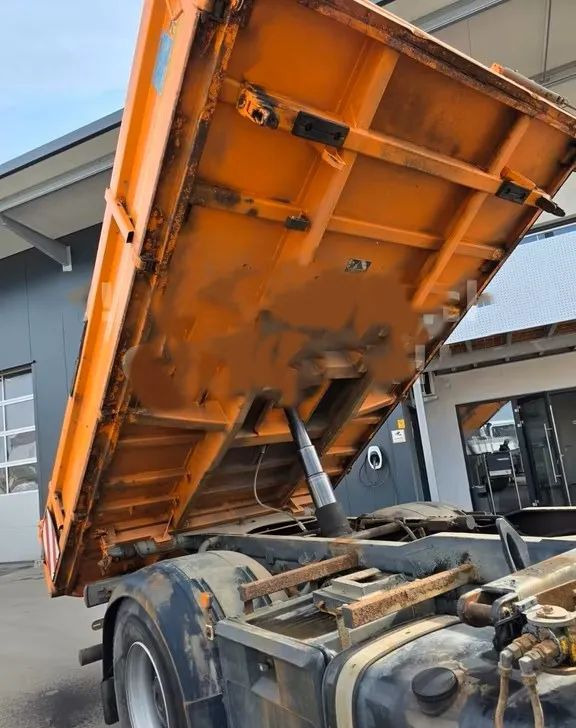 Tipper MAN TGS 18.320 4x4 – Wywrotka trójstronna Meiller + Kran HIAB | Komunalny | Euro 5: picture 14 Tipper MAN TGS 18.320 4x4 – Wywrotka trójstronna Meiller + Kran HIAB | Komunalny | Euro 5: picture 14