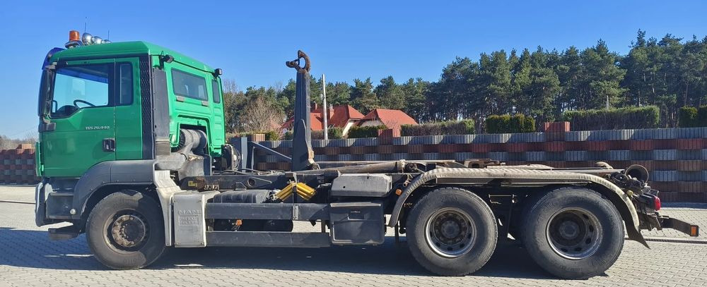 MAN TGS 26.440 Hakowiec Meiller-Kipper | 6x4 | Manual/Euro 6 - Hook lift truck: picture 4 MAN TGS 26.440 Hakowiec Meiller-Kipper | 6x4 | Manual/Euro 6 - Hook lift truck: picture 4