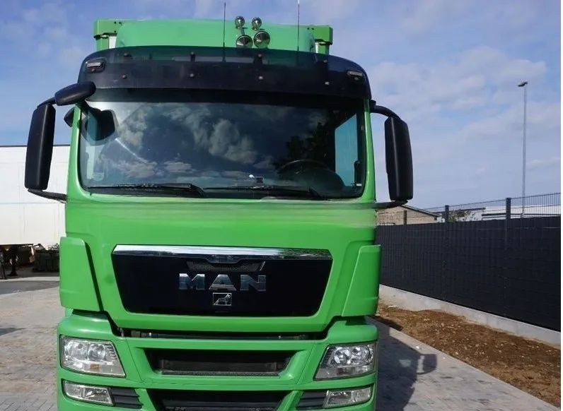 MAN TGS 26.440 ZABUDOWA KABA CAŁA ALUMINIOWA– samochód do transportu zwierząt/koni – 3 pokłady / EURO 5/6X2/PODNOSZONY DACH - Livestock truck: picture 3 MAN TGS 26.440 ZABUDOWA KABA CAŁA ALUMINIOWA– samochód do transportu zwierząt/koni – 3 pokłady / EURO 5/6X2/PODNOSZONY DACH - Livestock truck: picture 3