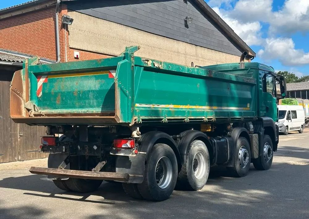 MAN TGS 35.440 8x4 Meiller Trójstronna wywrotka Bordmatik | Retarder | Euro 5 - Tipper: picture 5 MAN TGS 35.440 8x4 Meiller Trójstronna wywrotka Bordmatik | Retarder | Euro 5 - Tipper: picture 5
