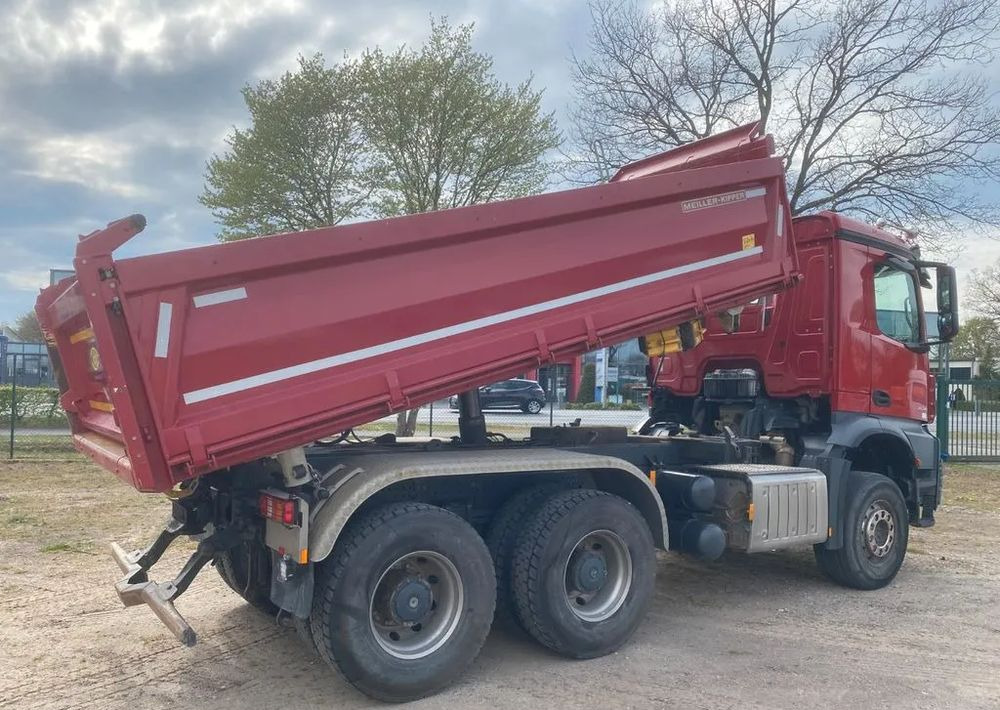 Mercedes-Benz Arocs 2645 K 6x4 | Meiller Bordmatik | Wywrotka trójstronna|449 KM | Euro 6 | - Tipper: picture 4 Mercedes-Benz Arocs 2645 K 6x4 | Meiller Bordmatik | Wywrotka trójstronna|449 KM | Euro 6 | - Tipper: picture 4