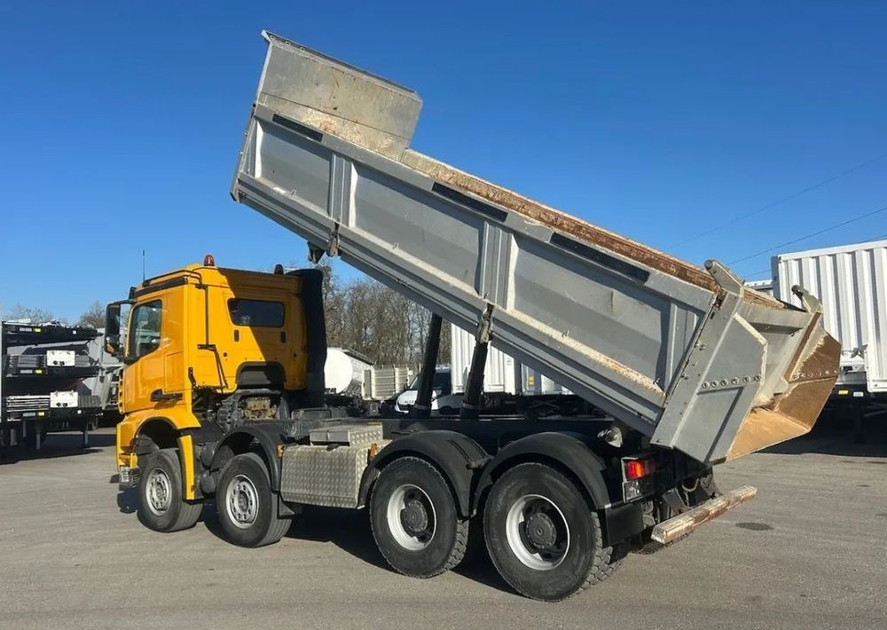 Mercedes-Benz Arocs 4145 8x4 | Meiller Kipper |Wywrotka trójstronna | Bordmatik | 453 KM | Euro 6 | 2018 - Tipper: picture 5 Mercedes-Benz Arocs 4145 8x4 | Meiller Kipper |Wywrotka trójstronna | Bordmatik | 453 KM | Euro 6 | 2018 - Tipper: picture 5