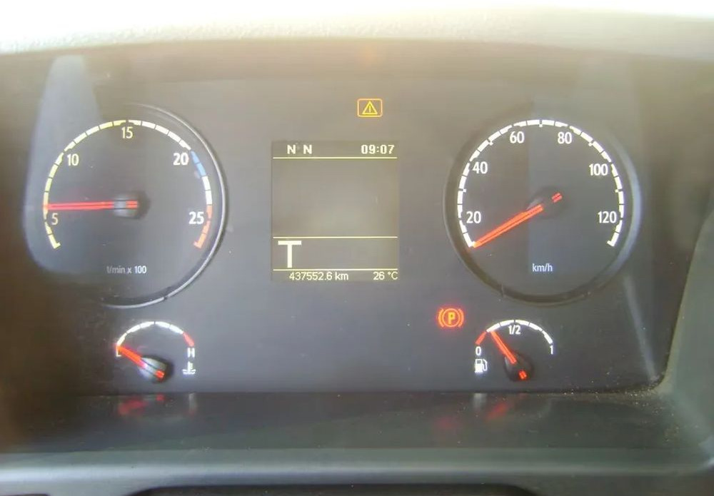 Scania P280 Chłodnia z zabudową chłodniczą Carrier 1.150 Supra-Silent / 4x2/ Euro6 - Refrigerator truck: picture 4 Scania P280 Chłodnia z zabudową chłodniczą Carrier 1.150 Supra-Silent / 4x2/ Euro6 - Refrigerator truck: picture 4