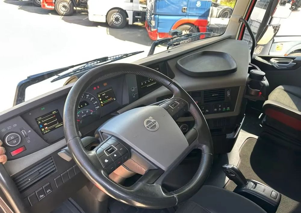 Dropside/ Flatbed truck, Crane truck Volvo FH460 6x2 oś podnoszona  – HDS Palfinger PK18.001L SLD3 / Euro 6C /  147 000 km!: picture 17