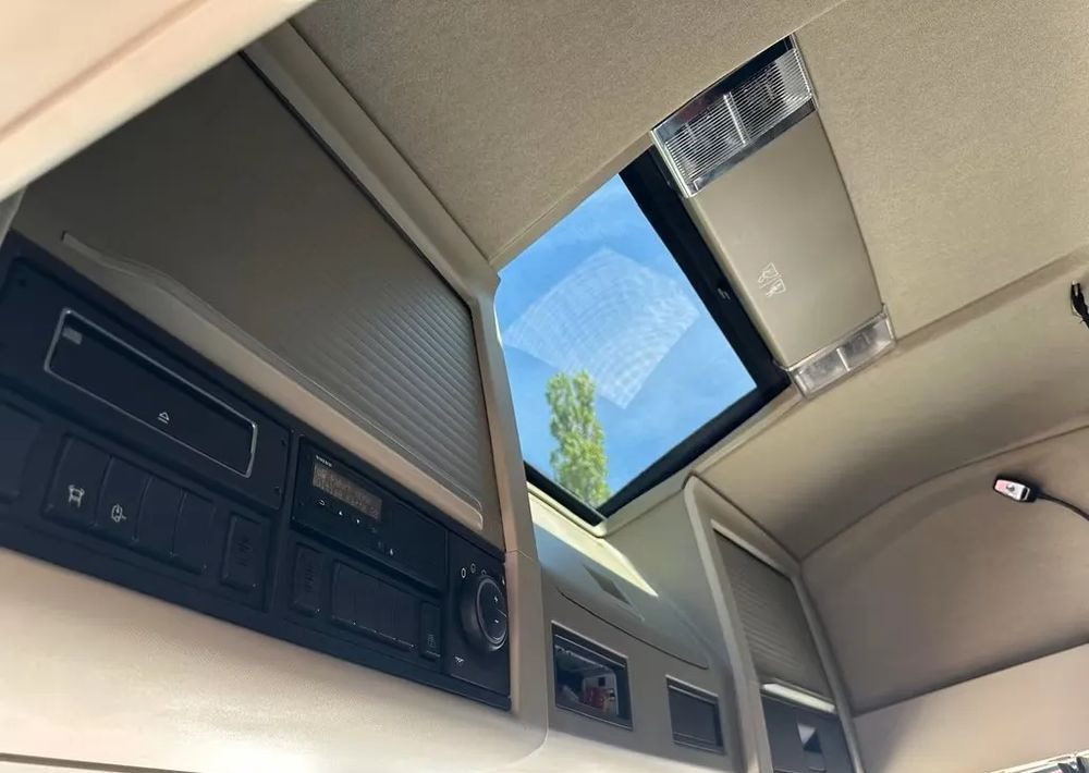 Dropside/ Flatbed truck, Crane truck Volvo FH460 6x2 oś podnoszona  – HDS Palfinger PK18.001L SLD3 / Euro 6C /  147 000 km!: picture 16