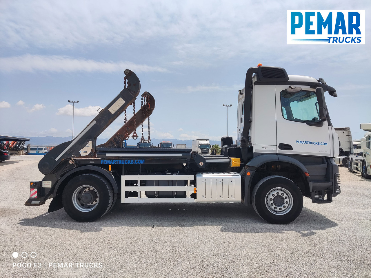 MERCEDES-BENZ AROCS 1845 PORTACONTENEDOR CADENAS - Skip loader truck: picture 5 MERCEDES-BENZ AROCS 1845 PORTACONTENEDOR CADENAS - Skip loader truck: picture 5