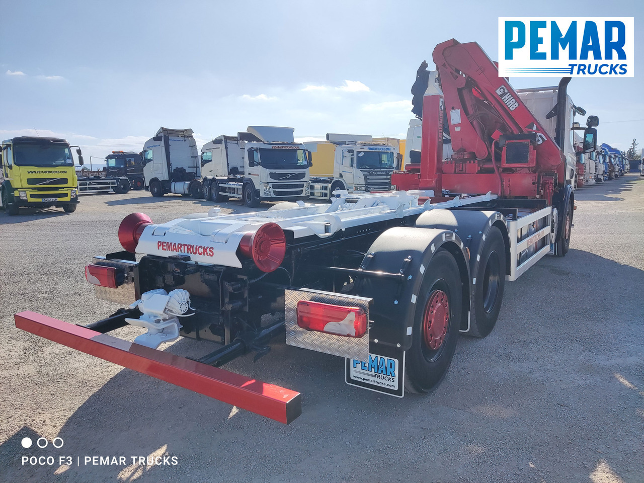 Crane truck SCANIA P 420 GRUA GANCHO MULTILIFT 6X2: picture 6