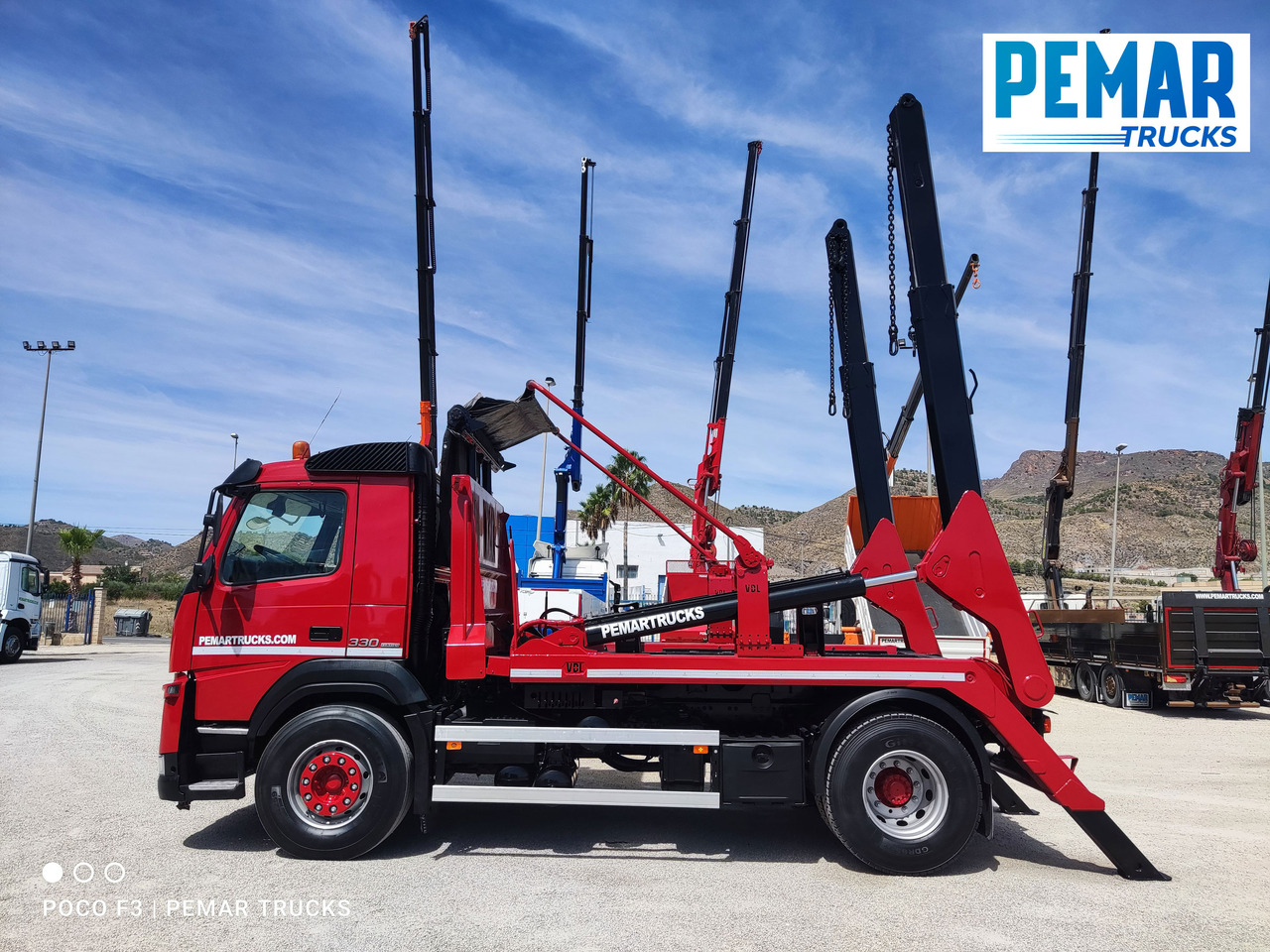 VOLVO FM 330 PORTACONTENEDOR CADENAS 18T - Skip loader truck: picture 4 VOLVO FM 330 PORTACONTENEDOR CADENAS 18T - Skip loader truck: picture 4