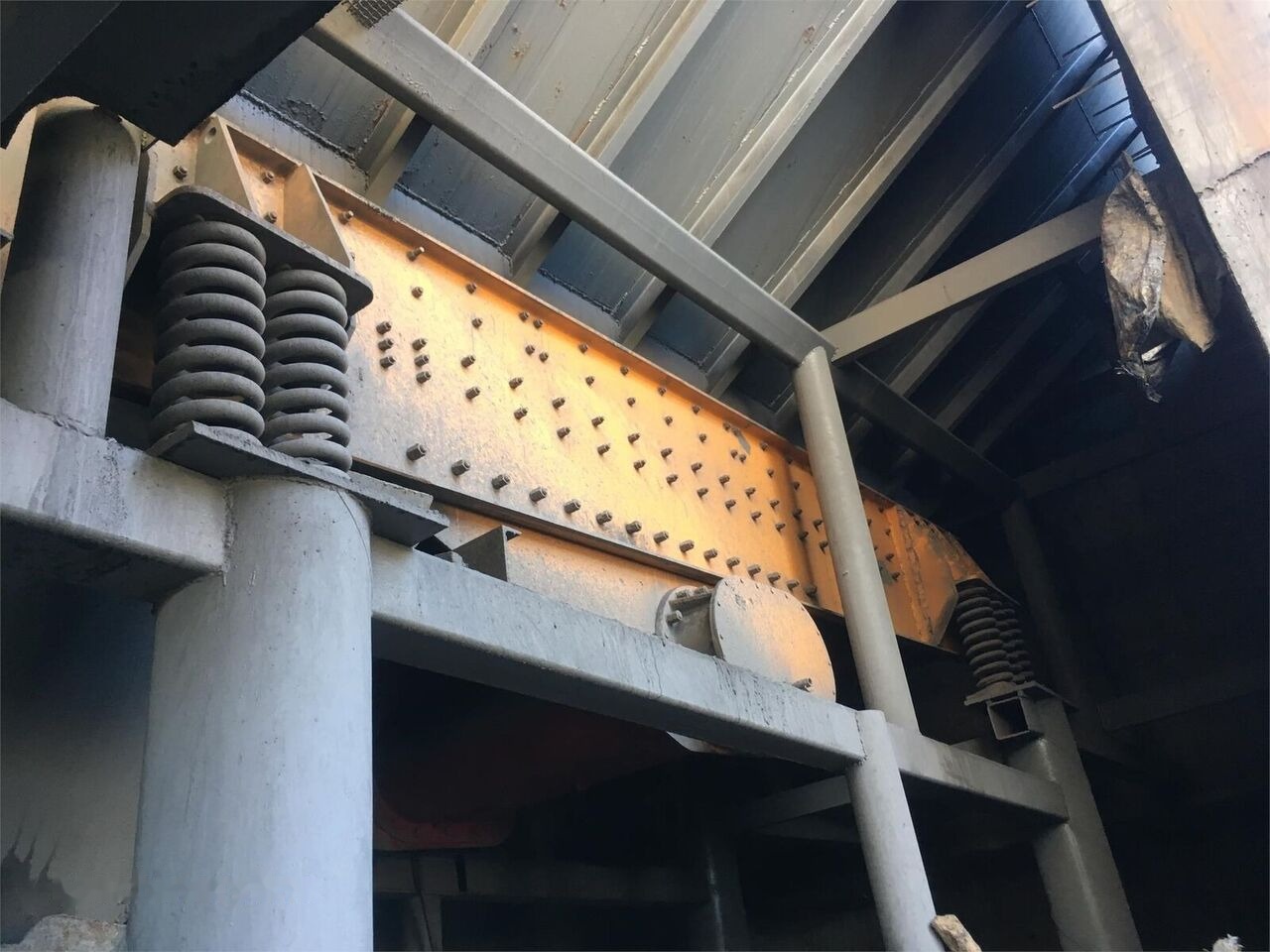 Kinglink ZSW600x150 Vibriting Feeder For Sale - Mining machinery: picture 5 Kinglink ZSW600x150 Vibriting Feeder For Sale - Mining machinery: picture 5