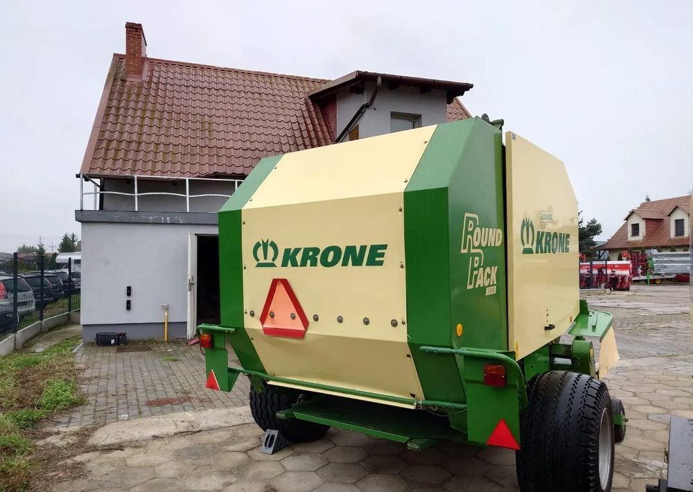 Krone Round Pack 1550 - Hay and forage equipment: picture 3 Krone Round Pack 1550 - Hay and forage equipment: picture 3
