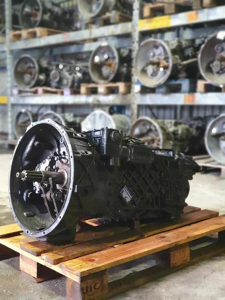 MAN TGA ZF 16 S 2220 TD WITH HYDRAULIC LEVER 1-1 WITHOUT INTARDER - Gearbox for Truck: picture 3 MAN TGA ZF 16 S 2220 TD WITH HYDRAULIC LEVER 1-1 WITHOUT INTARDER - Gearbox for Truck: picture 3