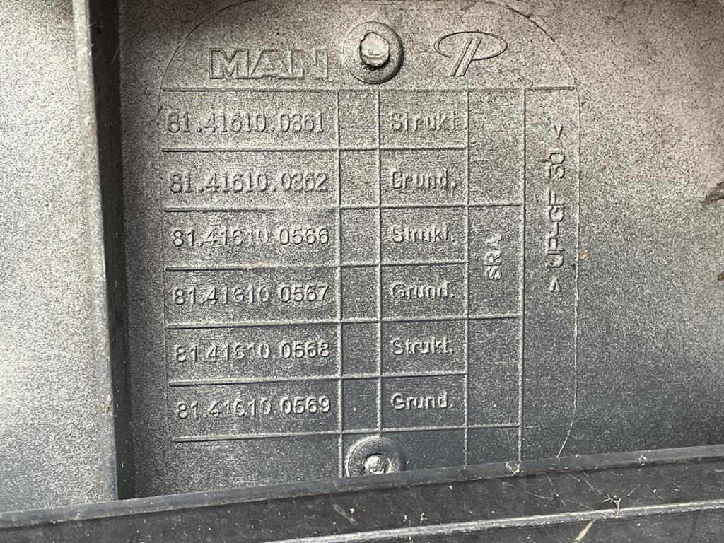 MAN TGS - 81.41610.0566 - Bumper for Truck: picture 5 MAN TGS - 81.41610.0566 - Bumper for Truck: picture 5