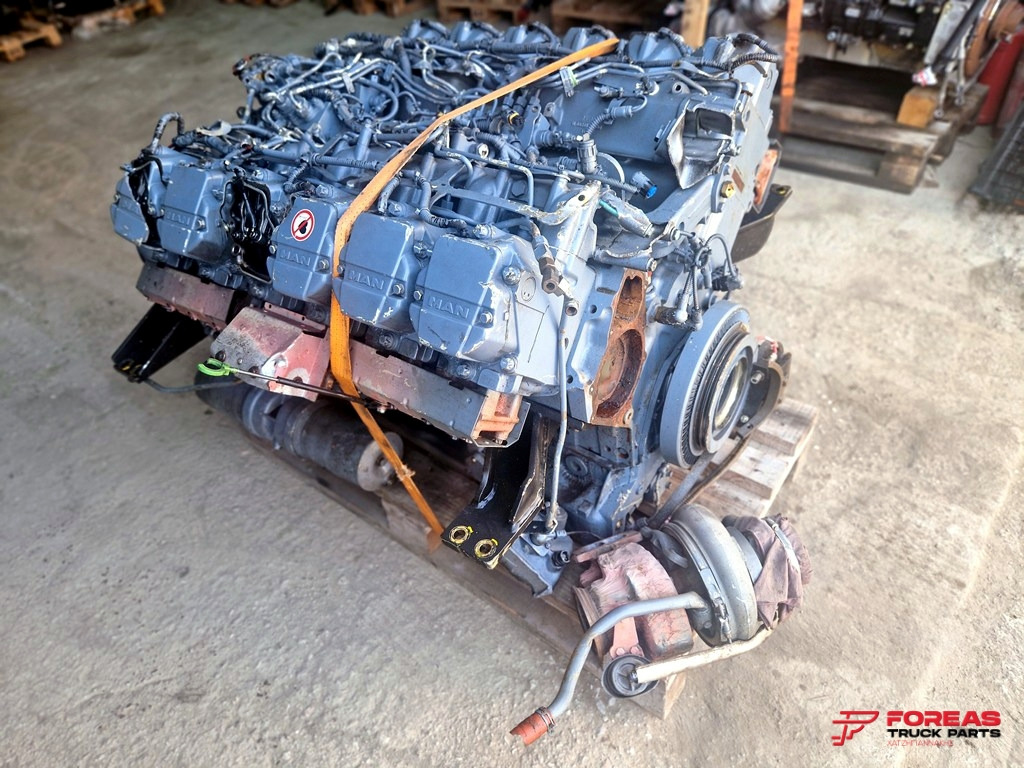 MAN V12 MARINE ENGINE EURO 3 - Engine: picture 3 MAN V12 MARINE ENGINE EURO 3 - Engine: picture 3