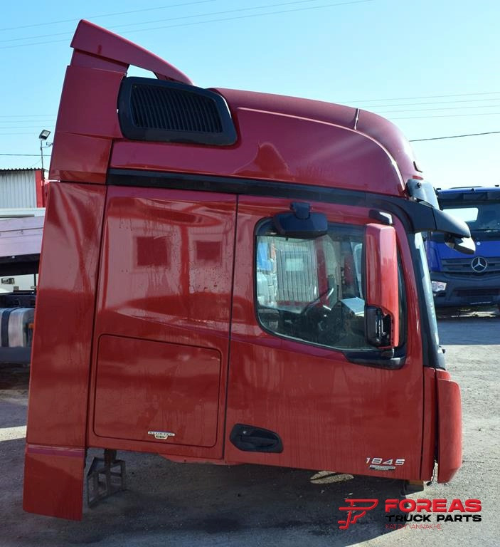 MERCEDES-BENZ ACTROS MP4 GIGA SPACE - Cab for Truck: picture 4 MERCEDES-BENZ ACTROS MP4 GIGA SPACE - Cab for Truck: picture 4