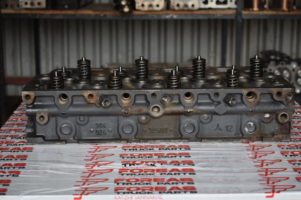 MERCEDES-BENZ ATEGO 904 WITH VALVE BRAKE - Cylinder head for Truck: picture 4 MERCEDES-BENZ ATEGO 904 WITH VALVE BRAKE - Cylinder head for Truck: picture 4