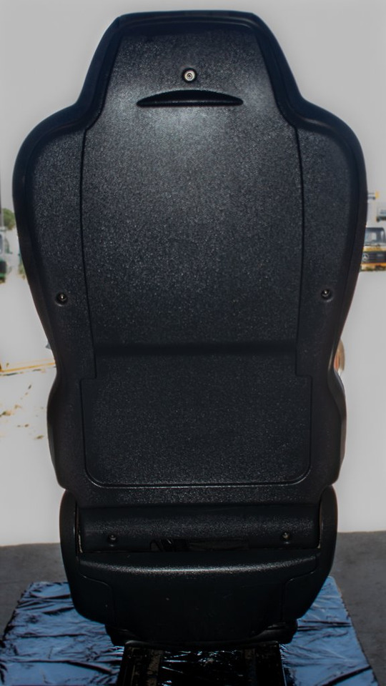 MERCEDES-BENZ AXOR AIR SEAT - DRIVER - Seat for Truck: picture 4 MERCEDES-BENZ AXOR AIR SEAT - DRIVER - Seat for Truck: picture 4