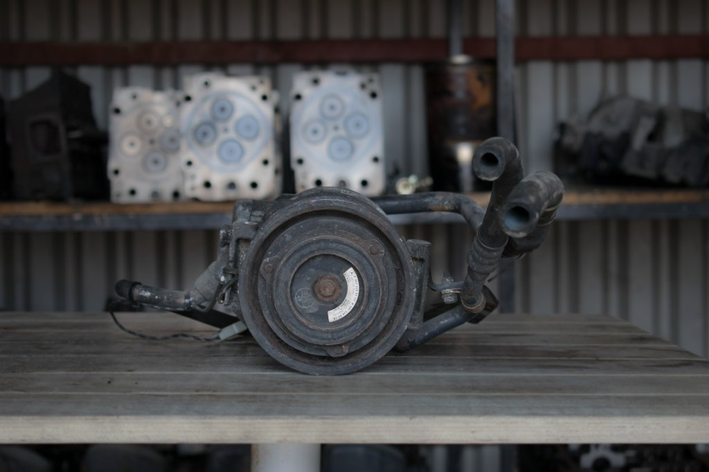 MERCEDES-BENZ AXOR OM 457 AC UNIT - A/C part for Truck: picture 1 MERCEDES-BENZ AXOR OM 457 AC UNIT - A/C part for Truck: picture 1