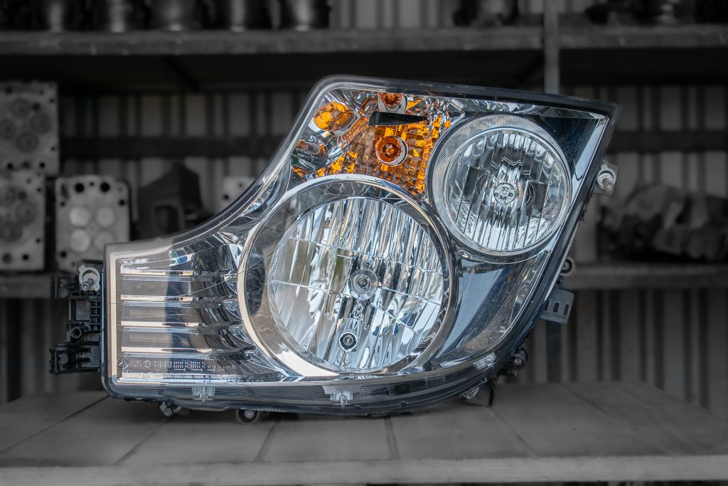 MERCEDES-BENZ FRONT LIGHT ACTROS MPIV EURO VI - DRIVER - Lights/ Lighting for Truck: picture 1 MERCEDES-BENZ FRONT LIGHT ACTROS MPIV EURO VI - DRIVER - Lights/ Lighting for Truck: picture 1