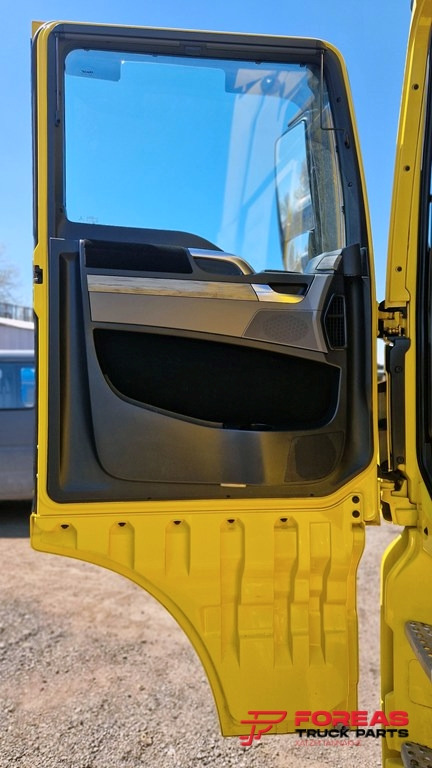 Tractor unit MAN TGX 26.500 6X2 EURO 6C – FOR SPARE PARTS: picture 14