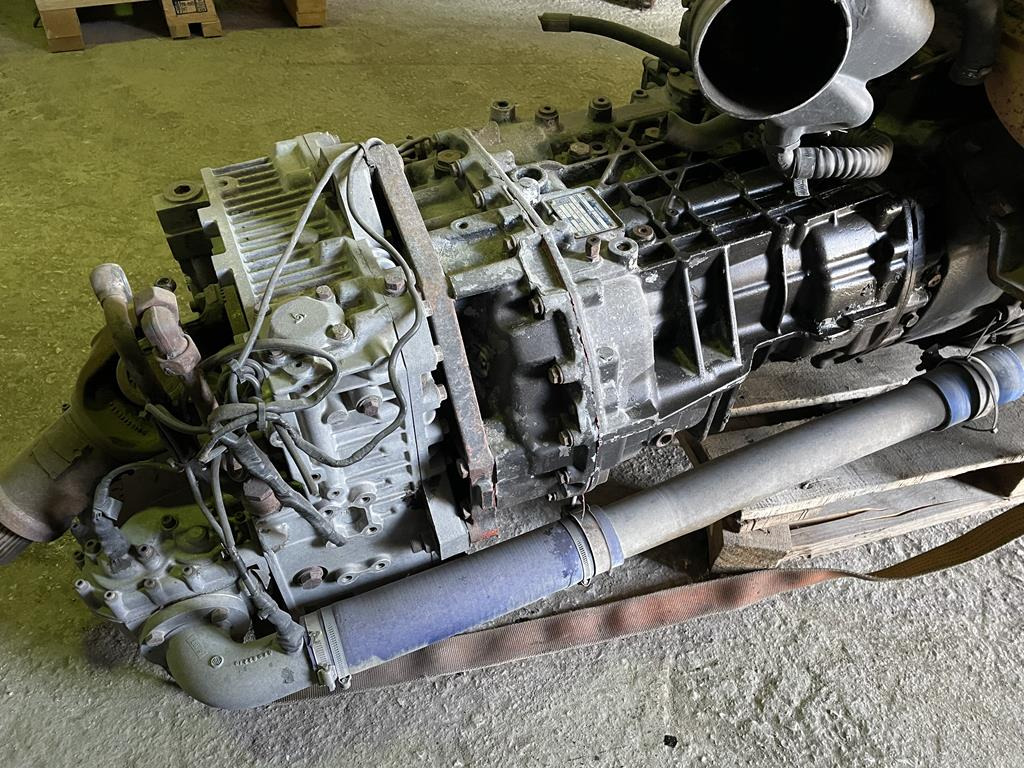 ZF ECOMID 8S 180 - Gearbox for Bus: picture 1 ZF ECOMID 8S 180 - Gearbox for Bus: picture 1