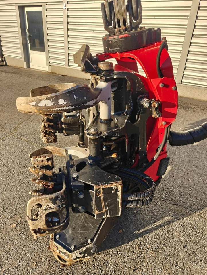 Leasing of Komatsu 901 XC  Komatsu 901 XC: picture 18